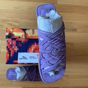 📍FIRM📍All-Leather Square toe NIB💜